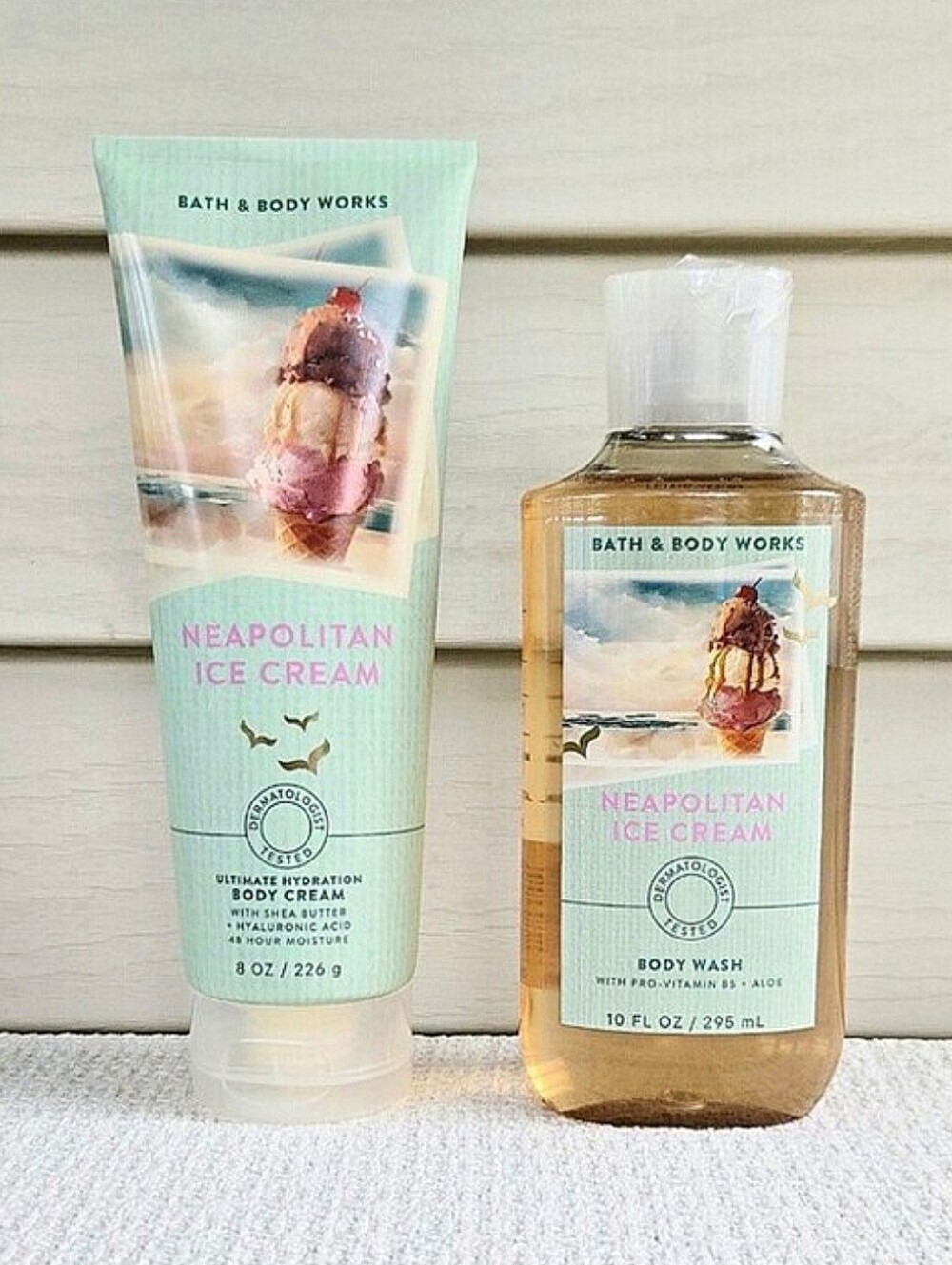 Bath & Body Works Set - Neapolitan Ice Cream - 8 oz & 10 oz - Picture 1 of 5